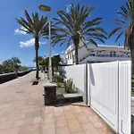 Aida 201 By Villagrancanaria *